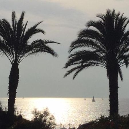 Sanarybeach Exteriér fotografie